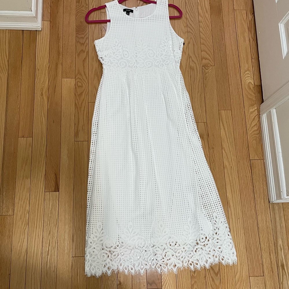 Alfani White Dress Never worn